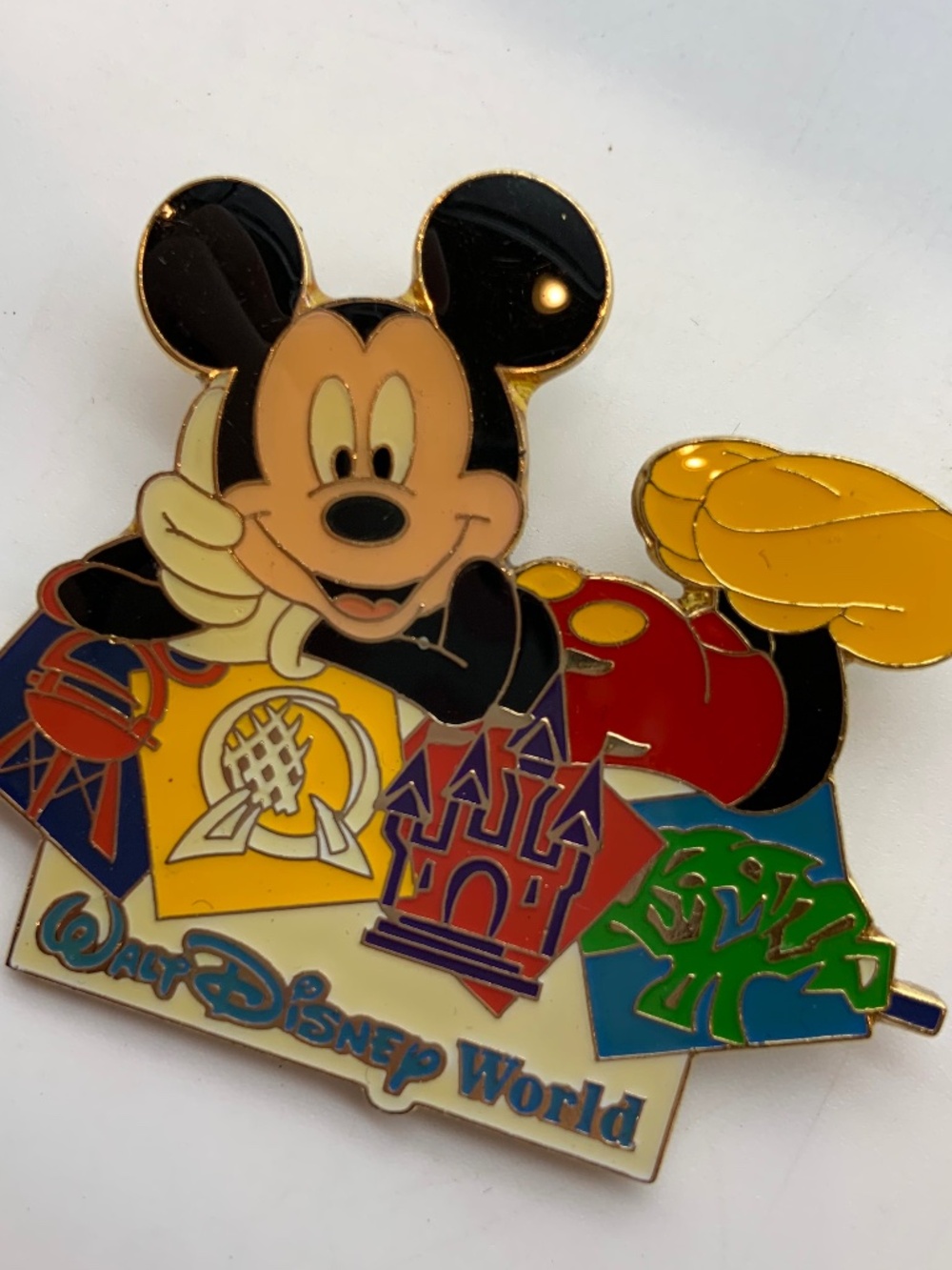 Disney Parks Walt Disney World Mickey Mouse and Theme Parks Symbols Pin 2000